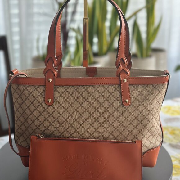 Gucci Diamante Craft Canvas Tote - Authentic! Excelent Condition! - Picture 3 of 9